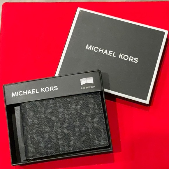 NWT Michael Kors Jet Set Men's Billfold Wallet - Picture 1 of 9